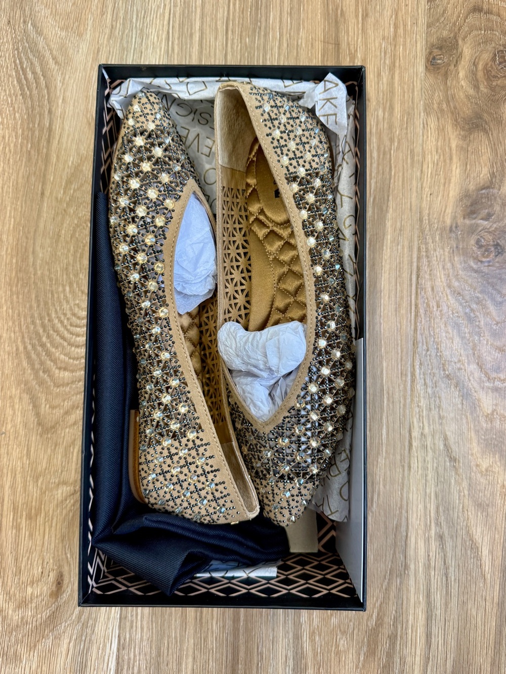 Birdies The Goldfinch Quartz Crystal Suede Embellished Flats Size 8.5 - Picture 9 of 11